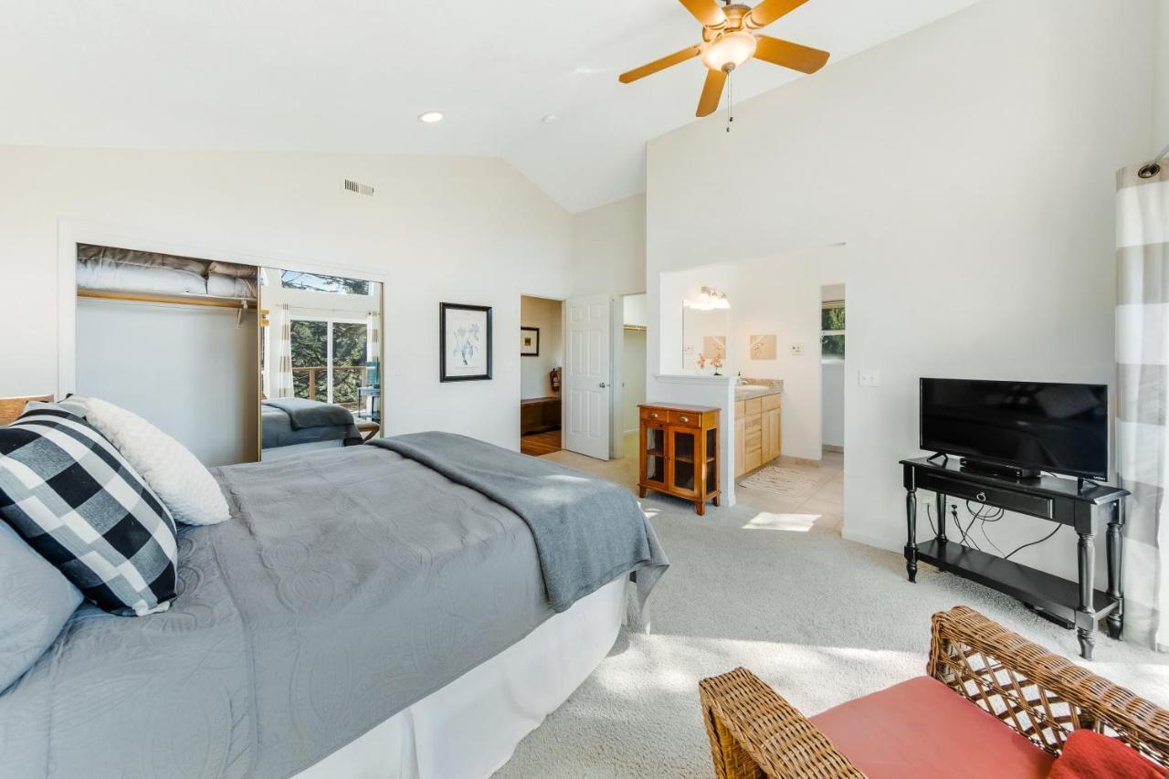 Yaquina Lighthouse View Beach Home Newport Buitenkant foto